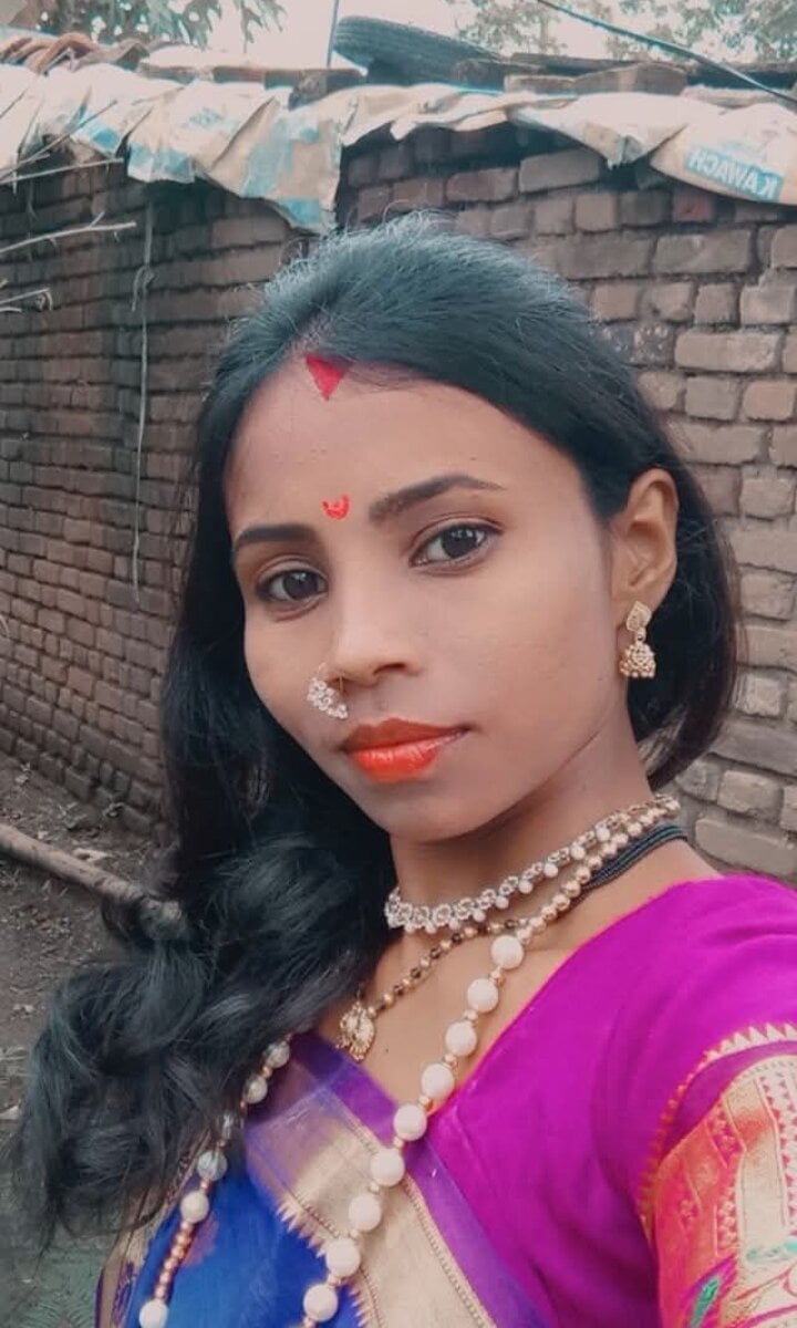 Priyabhabhi1996's Offline XXX Chat