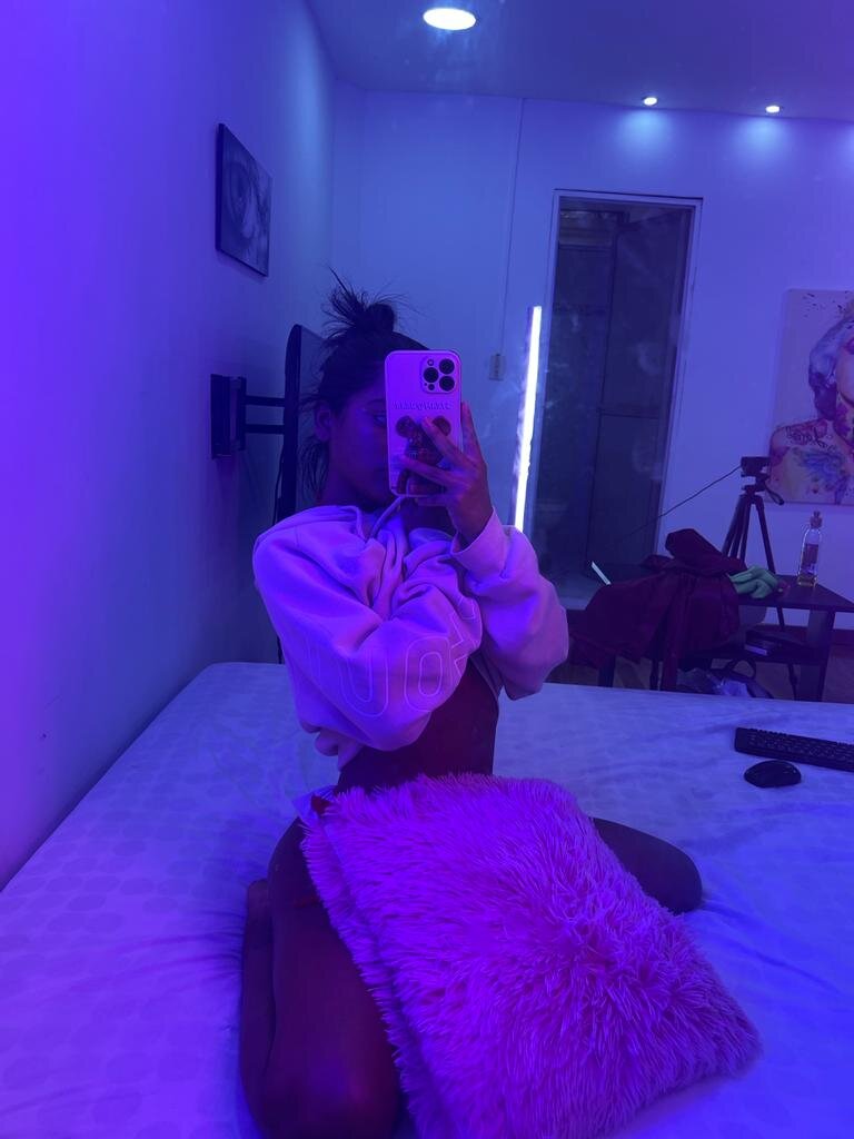 miah_lopez_