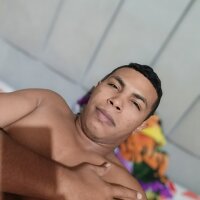 Cernicalocachondo's Offline XXX Chat