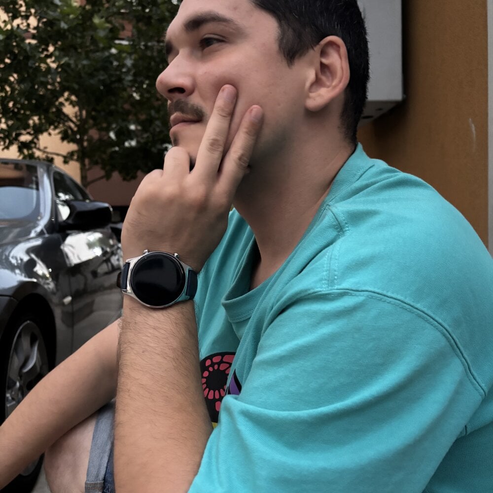dolceboy20 from stripchat