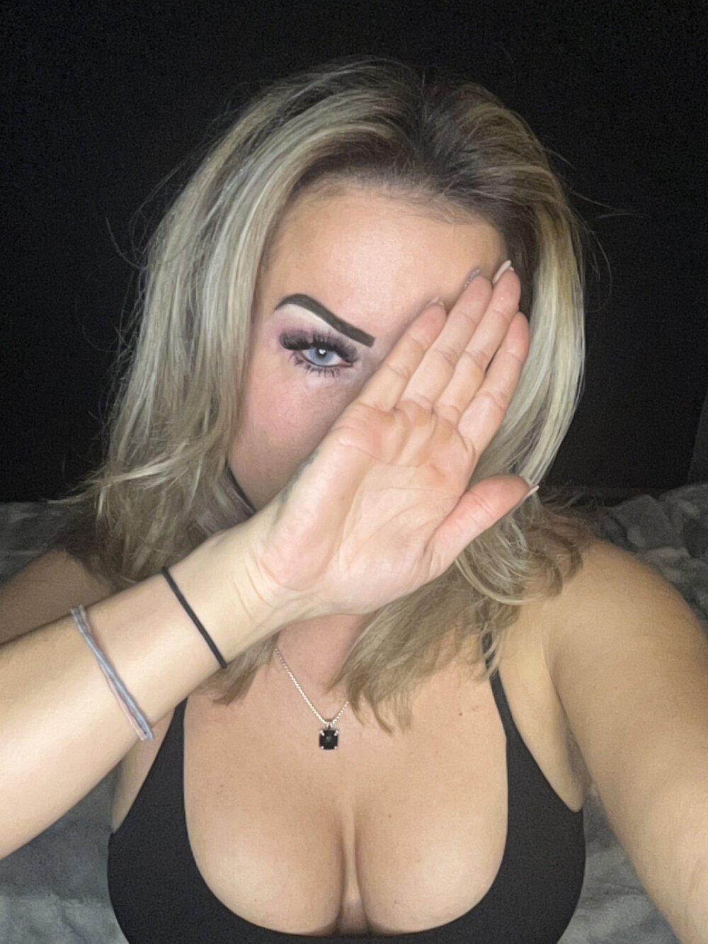 247camsex.com sarah_snow livesex profile in ask-in-pm-or-private cams