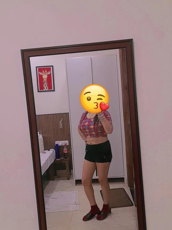 livesex.fan sparkaarvi livesex profile in land-of-cum-filled-oceans cams