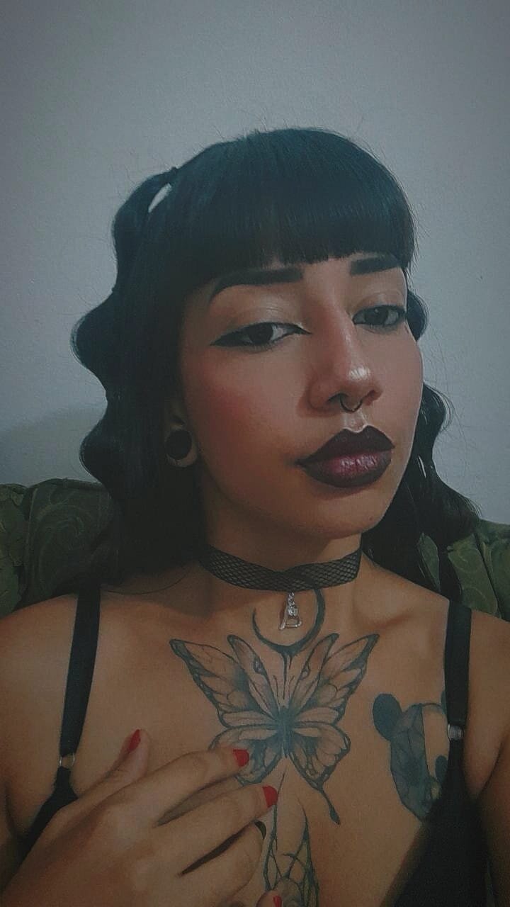 Aisha_Miller18