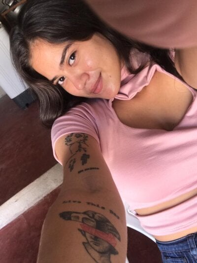 bella___miller 🏪 chat