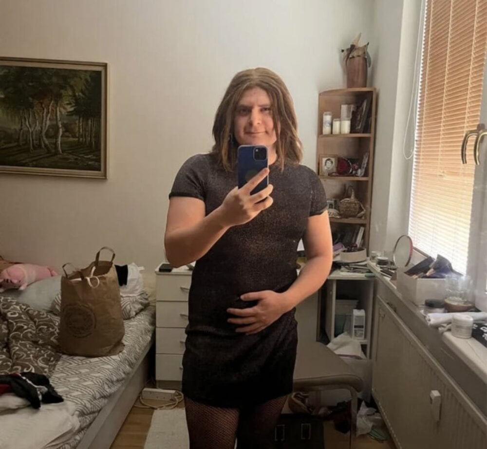 youngyguy from stripchat