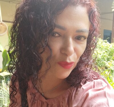 angela_2022 📫 webcam