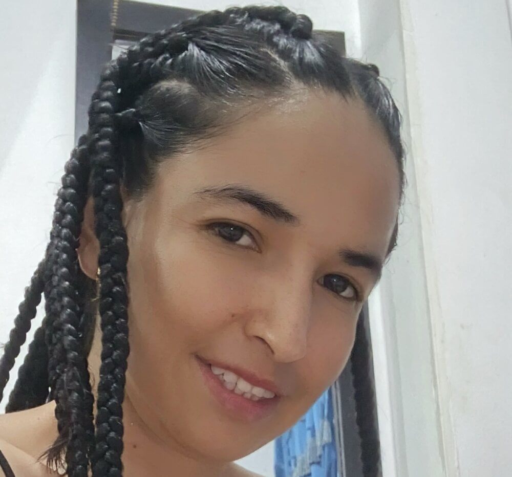 ----Carola---- profile