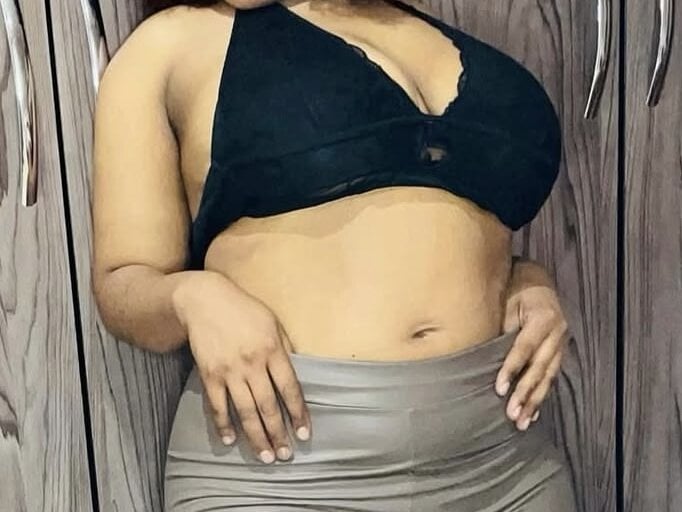 Watch breeze29 live on cam on StripChat