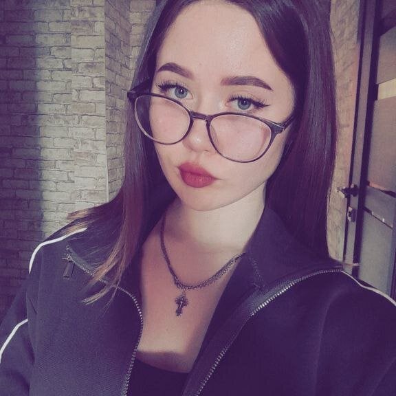 Lili1-Shu's Offline XXX Chat