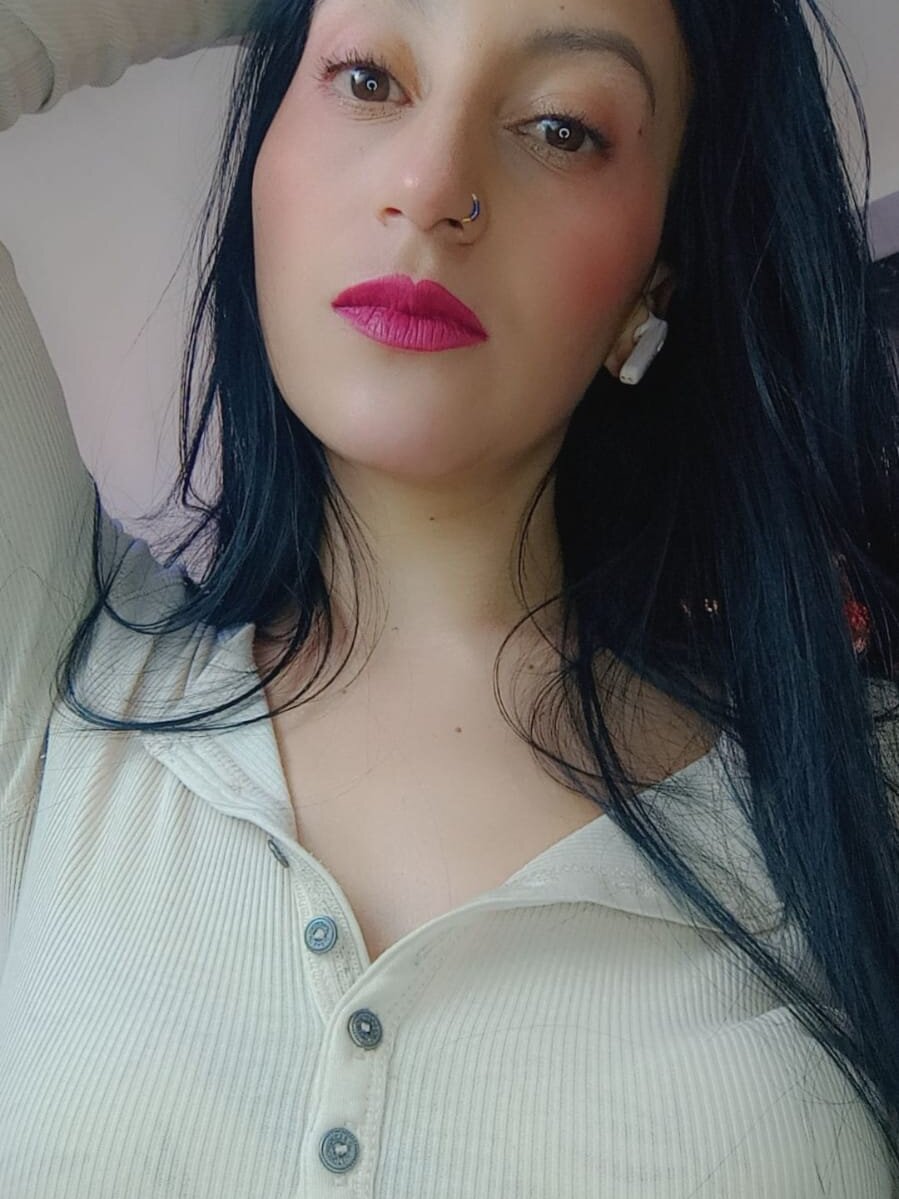 axxxdoll profile