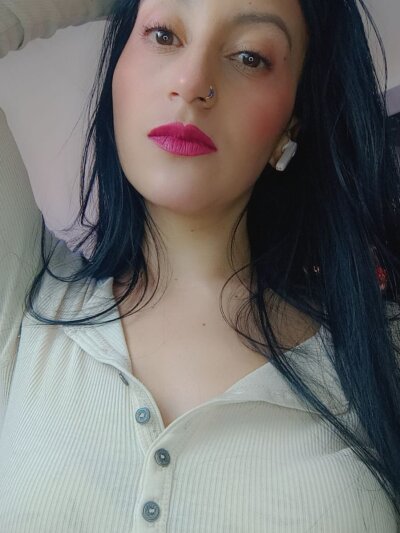 axxxdoll from stripchat