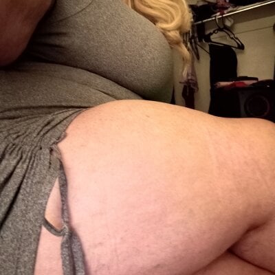 ariesbratt77 from stripchat