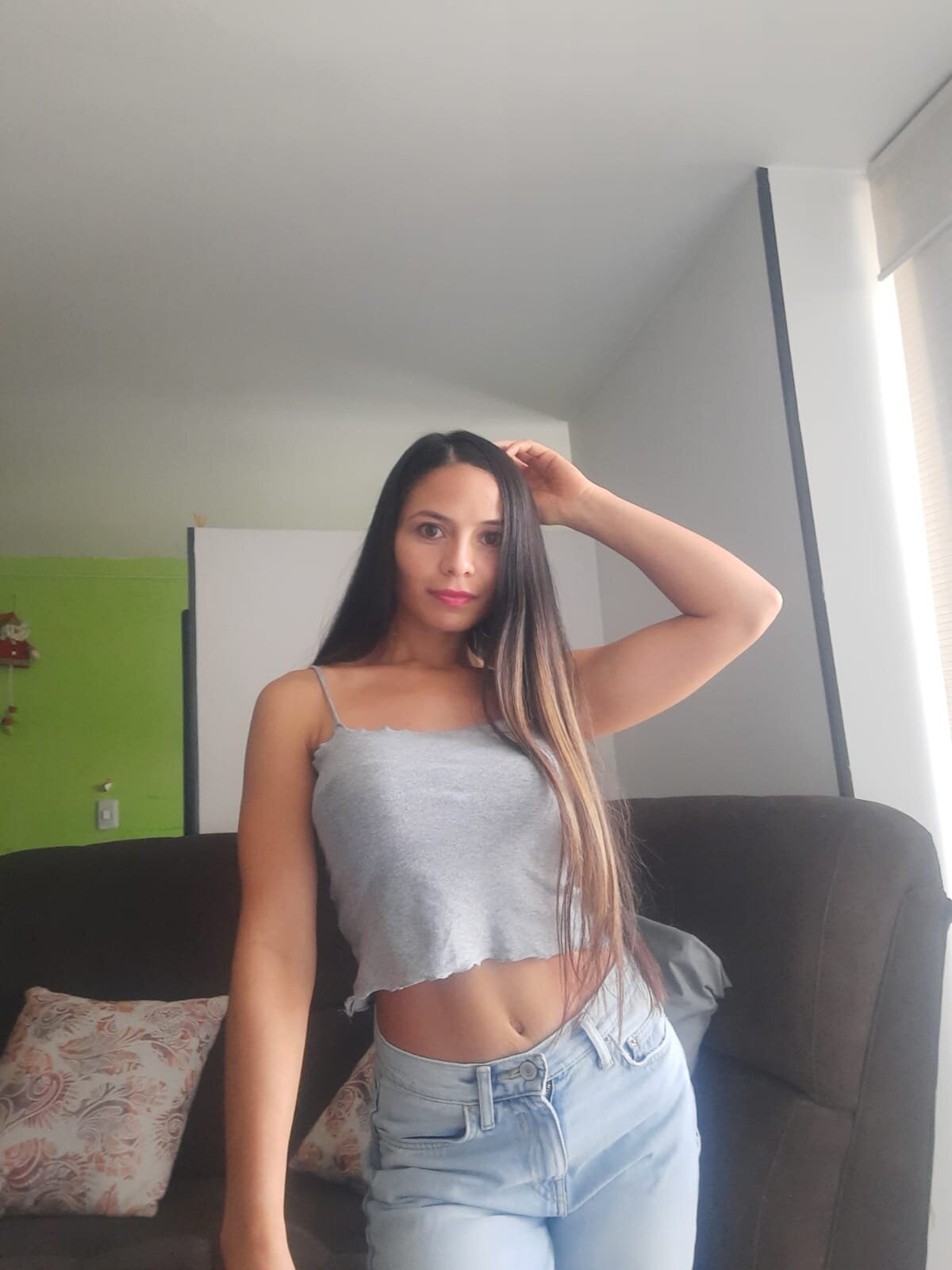 Luana_sweet