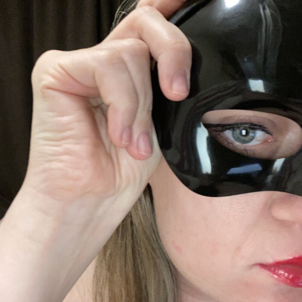 SweetGirlange profile
