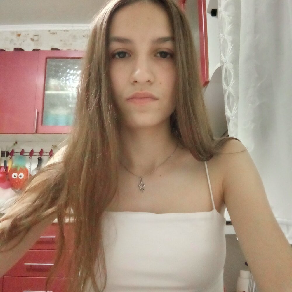 martina_martini webcam profile - Austrian