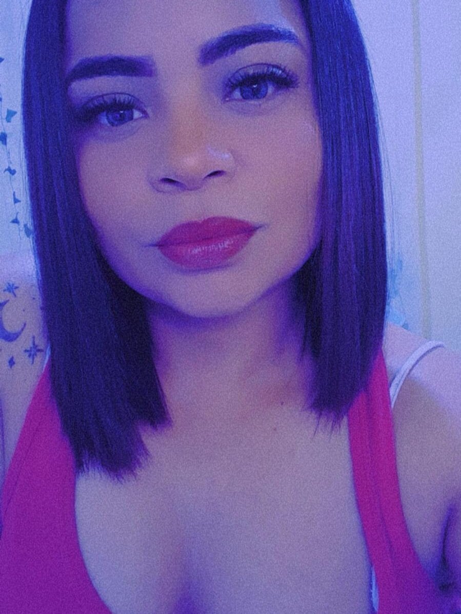 angelina18