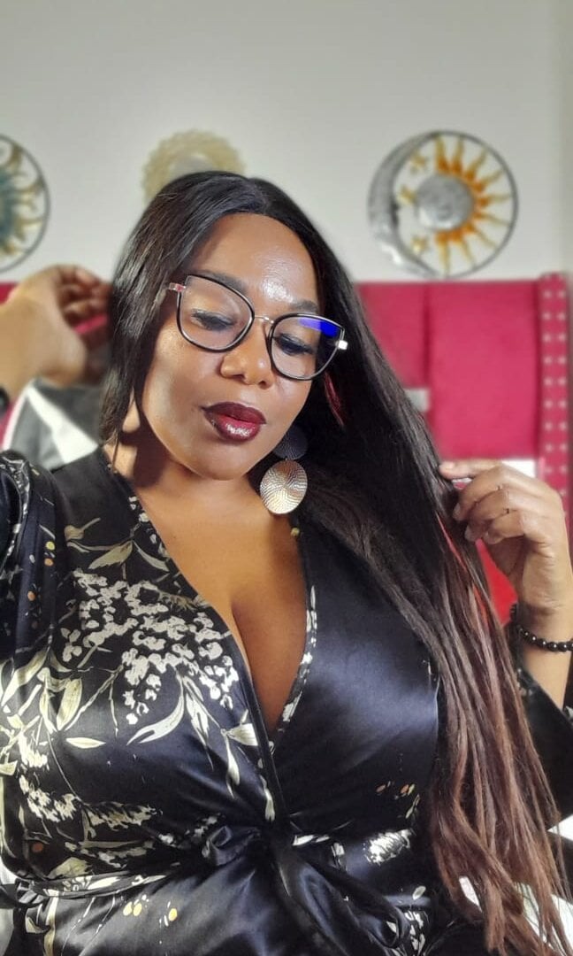 Cam girl ShantalDior