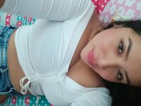 candysweet98's Offline XXX Chat