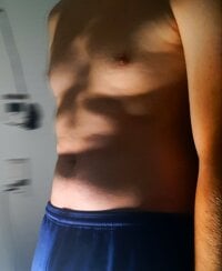 Youngherobw's webcam live show