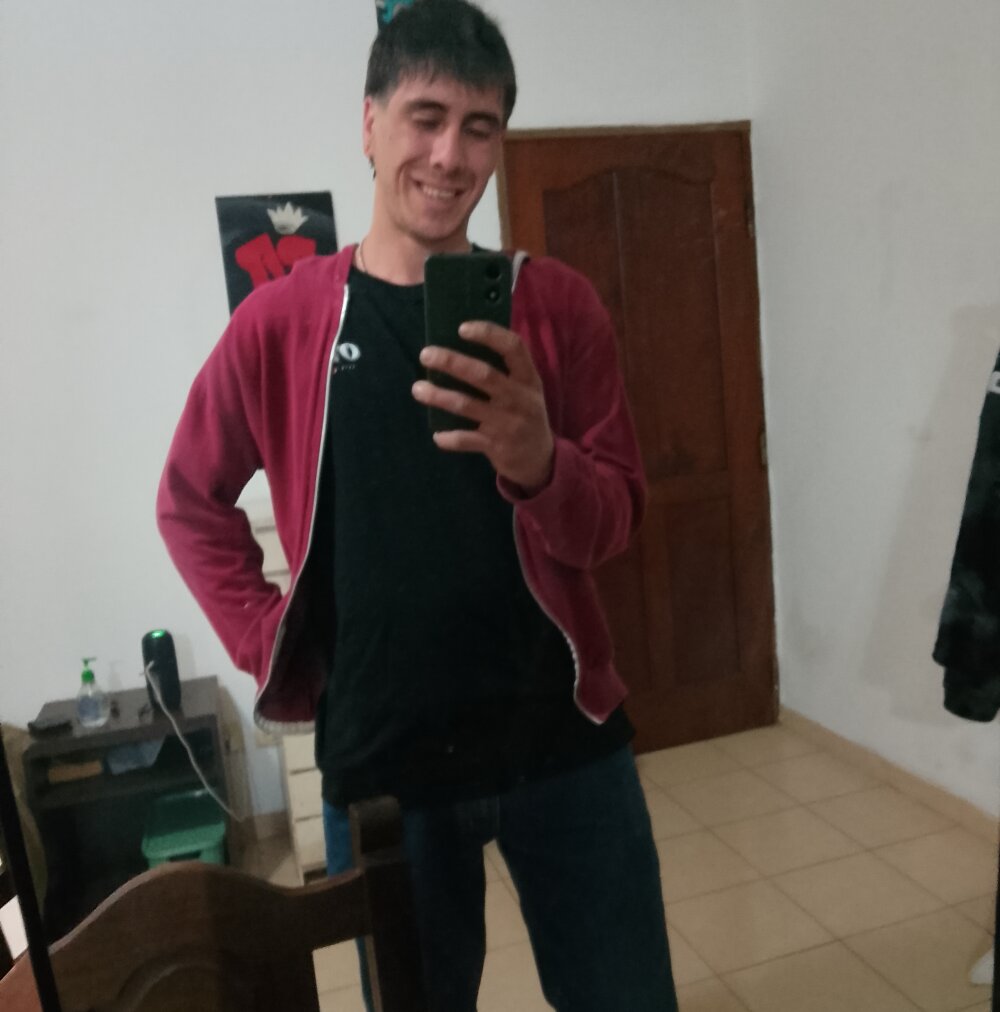 uli8765@xh from stripchat
