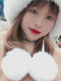 O_o_UwU_o_O's webcam live show