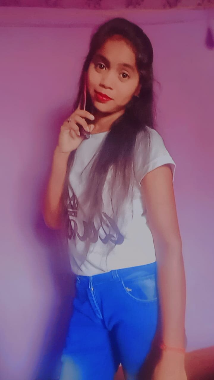 NikkiHot01