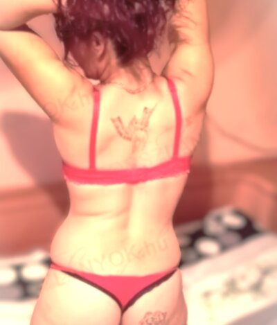 hmeliikee8 from stripchat
