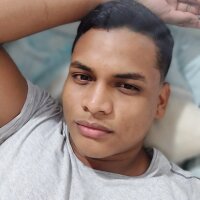 Musclehot19's Offline XXX Chat