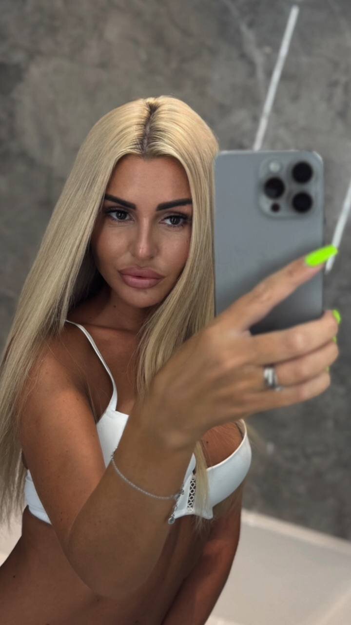 Amy_LightX