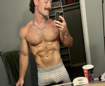 skrtlomainee from stripchat