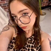 Amy_brook's Offline XXX Chat