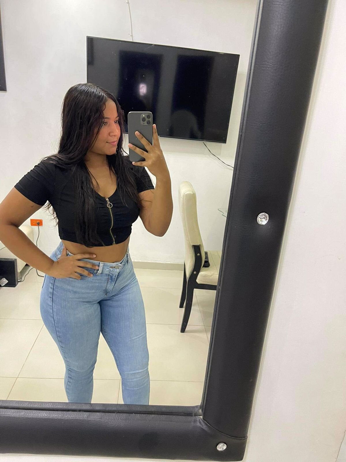 Meliisa_ebony