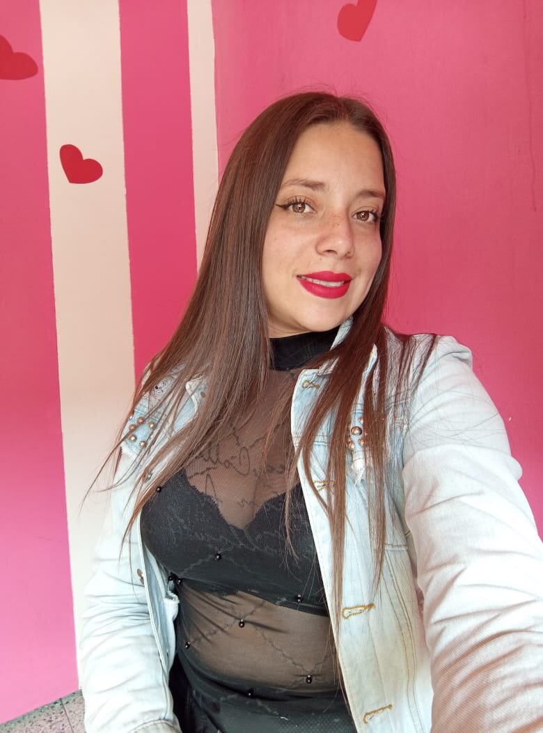 Violeta_Charis