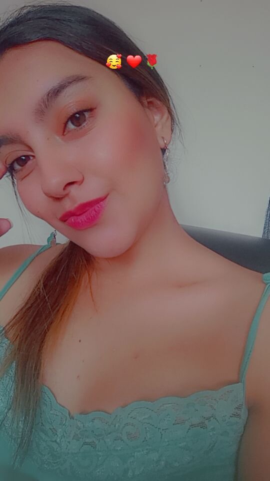 SEXY_NAYRA_STUDENT