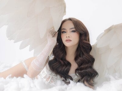 Ur_lady_Tiffany