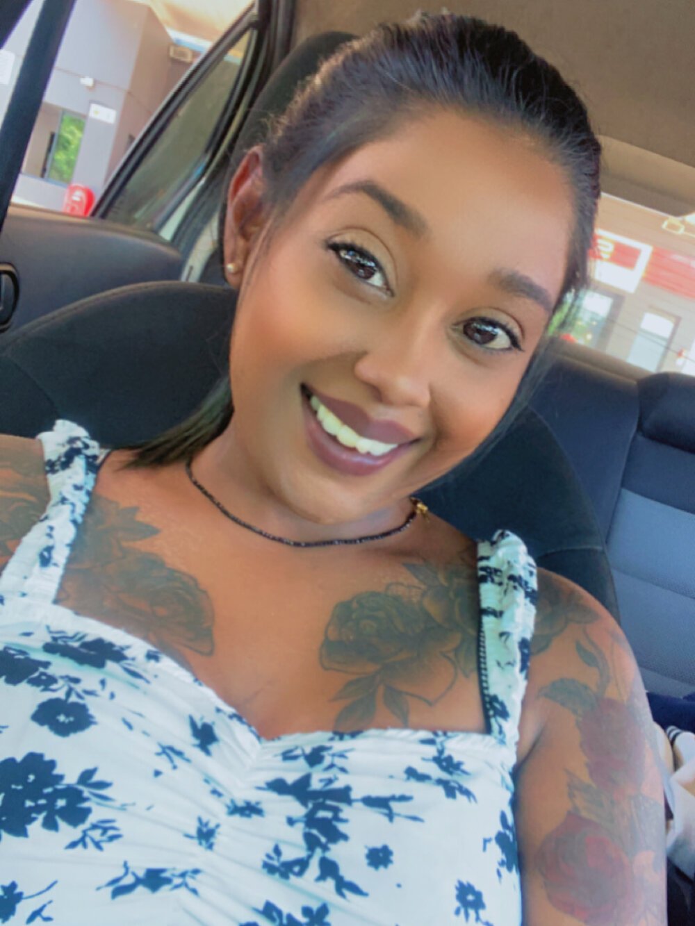 Lisaabrown_ profile