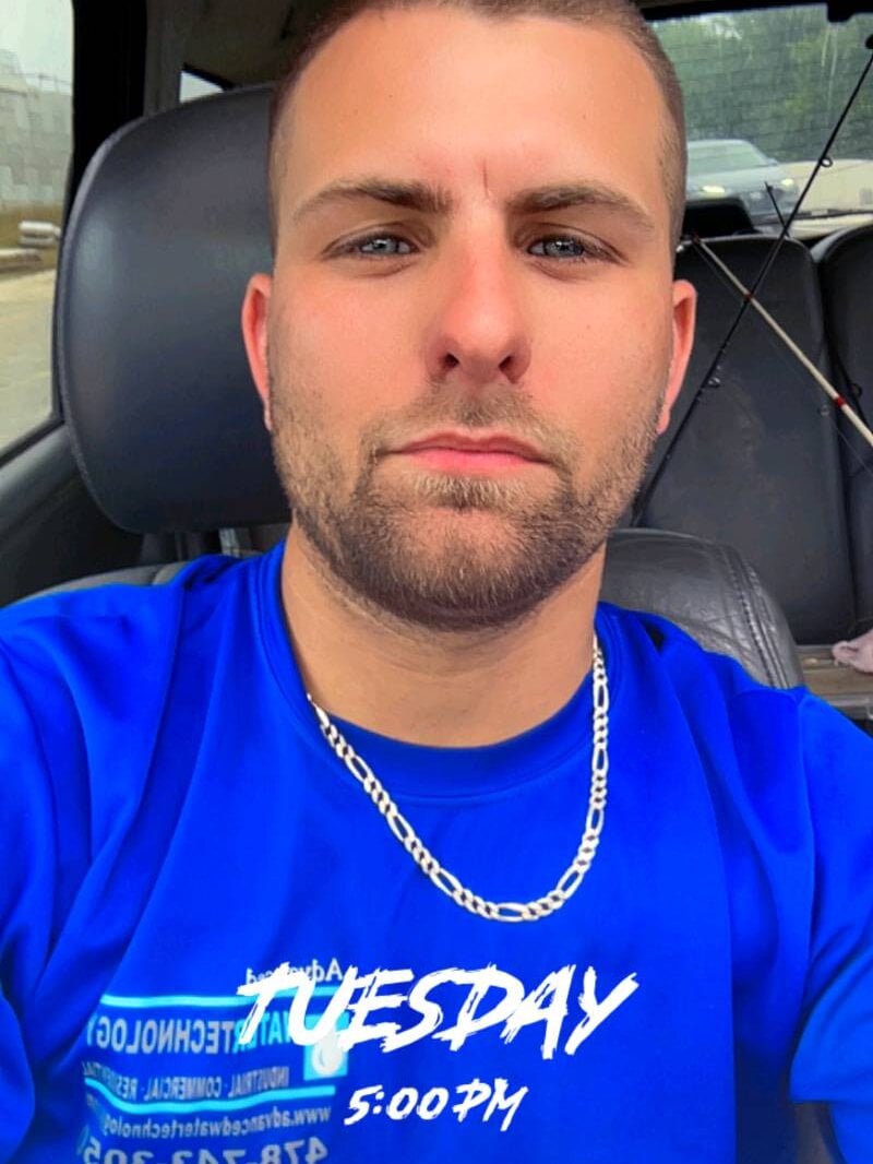 dccdc97's Offline XXX Chat