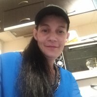 Ella43's Offline Chat Room