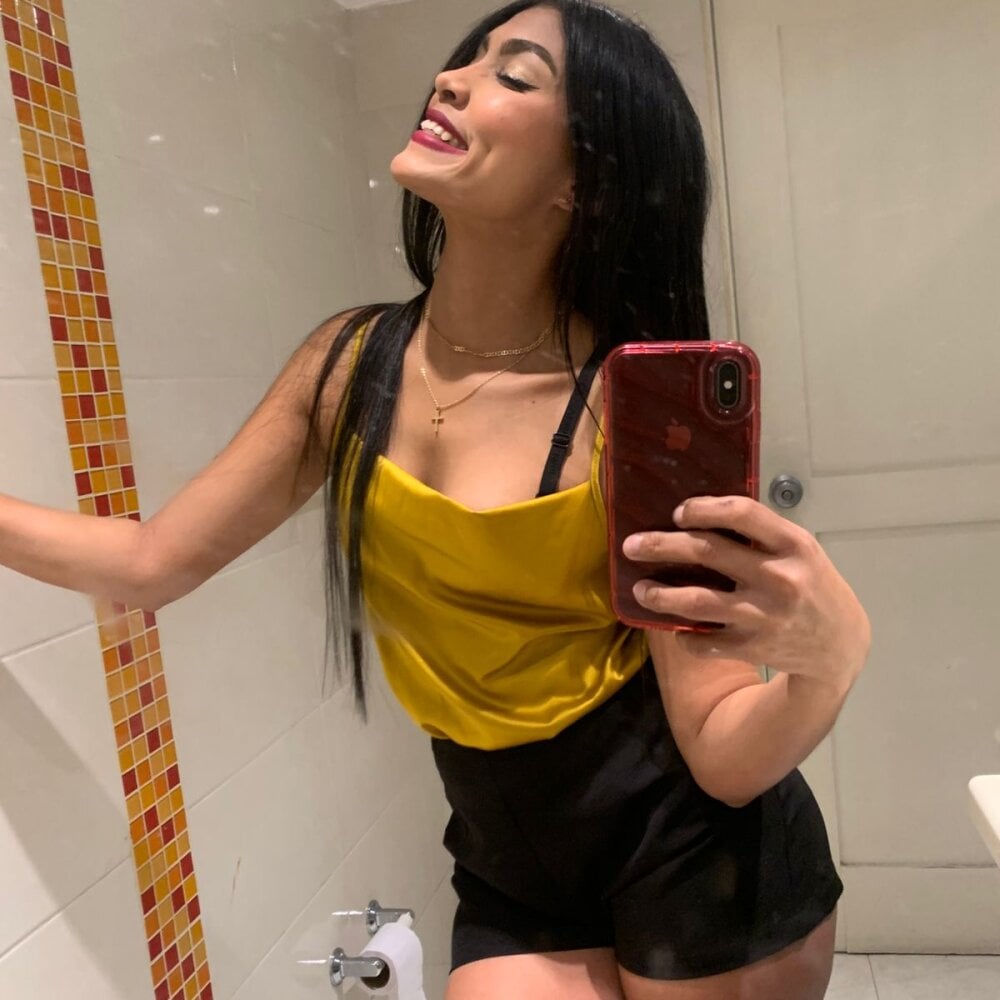 lissandra_s from stripchat