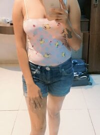 MAGGO-11's webcam live show
