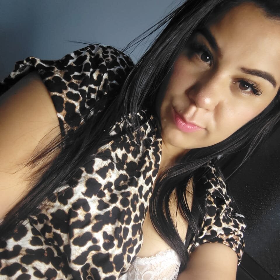 livesexr.com celeste_deep livesex profile in lesbian cams