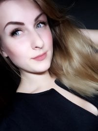 SpyGirl's Offline Chat Room