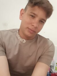 Daniel_Moncada's Offline XXX Chat