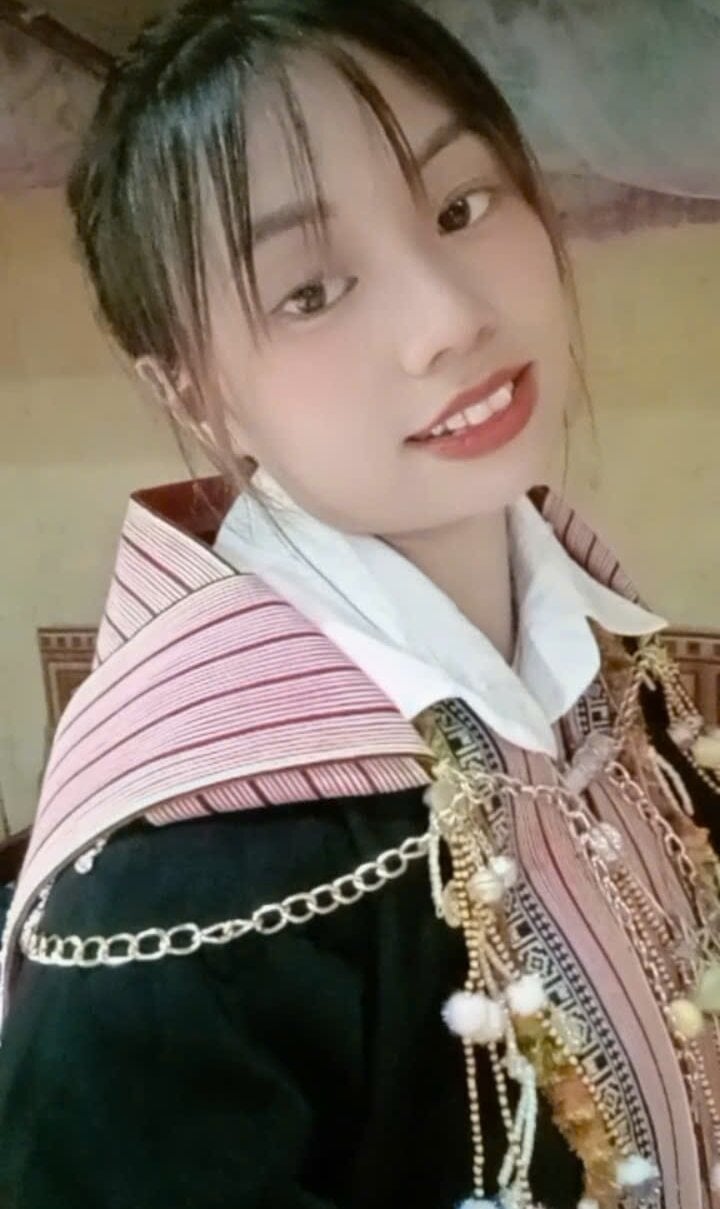Dung-Thao19 live cam model at StripChat