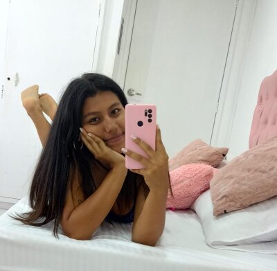 AnnieeMoonn