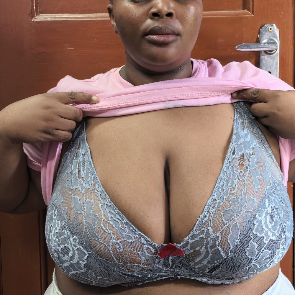 AfricanChubbyCurvey profile