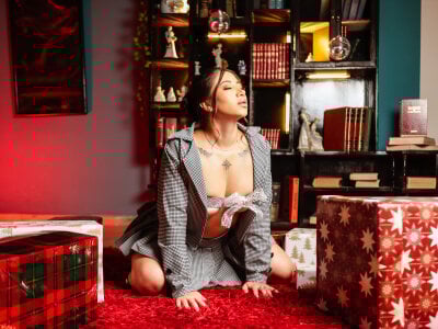 Aixaa_charles on StripChat