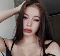 SuperBigTits' Offline Chat Room