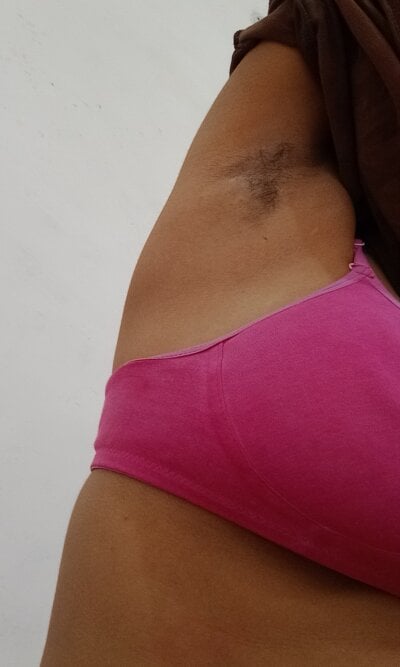 Pure18VirginLive Webcam
