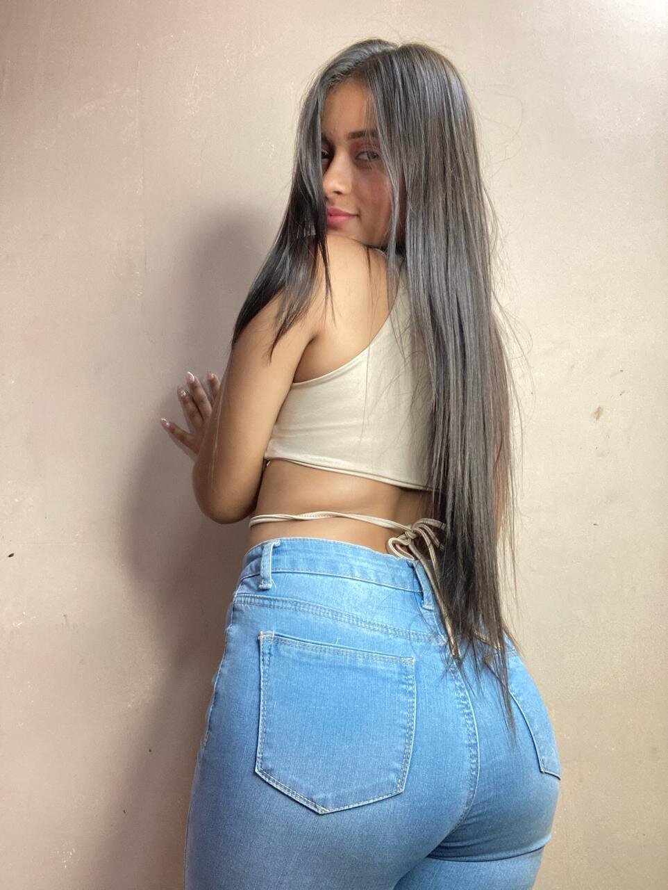 Valerie_Saenx